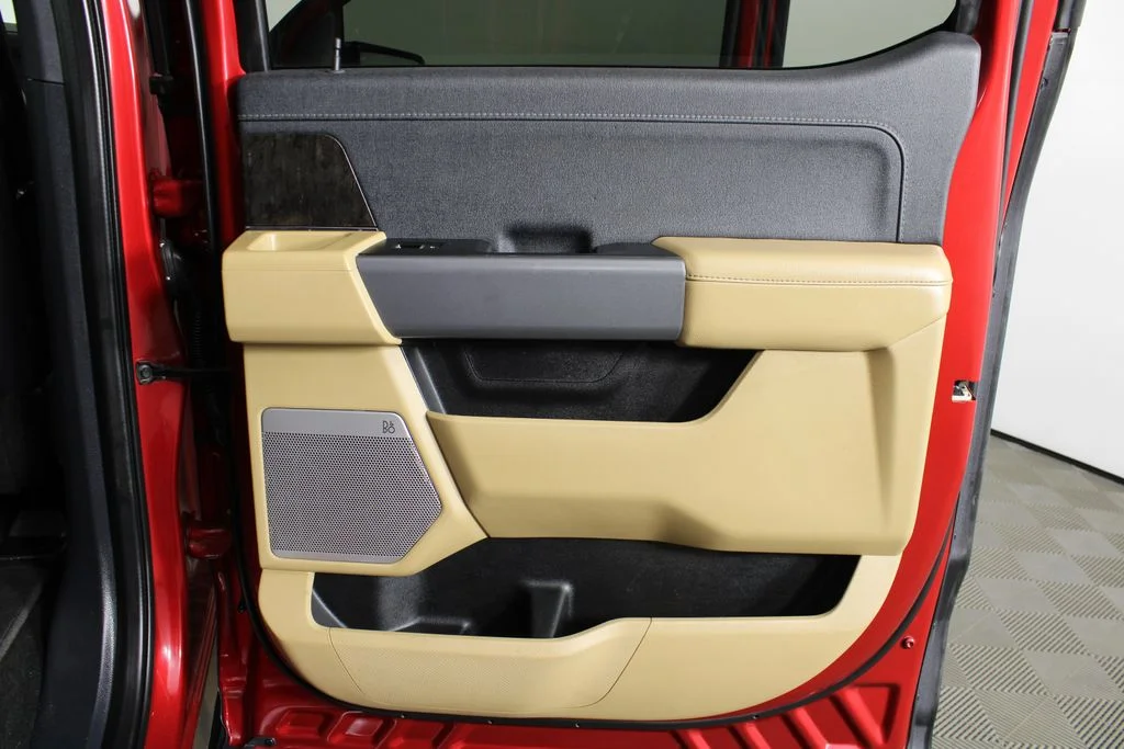 Used 2021 Rapid Red Metallic Tinted Clearcoat Ford Lariat image 9