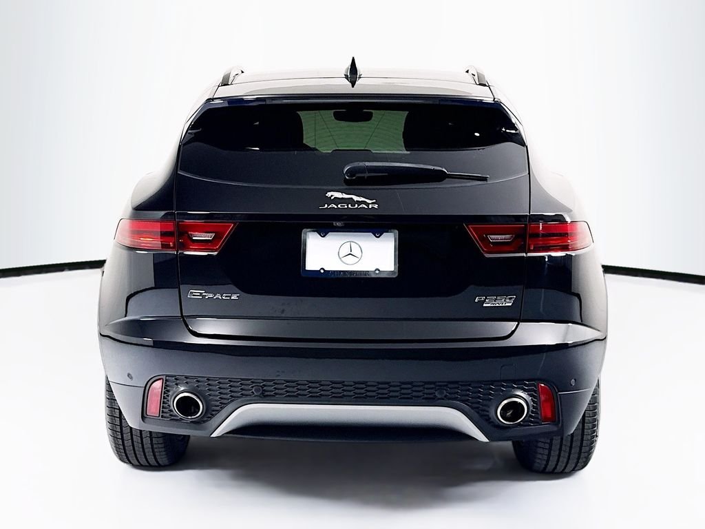 Used 2020  Jaguar SE image 6