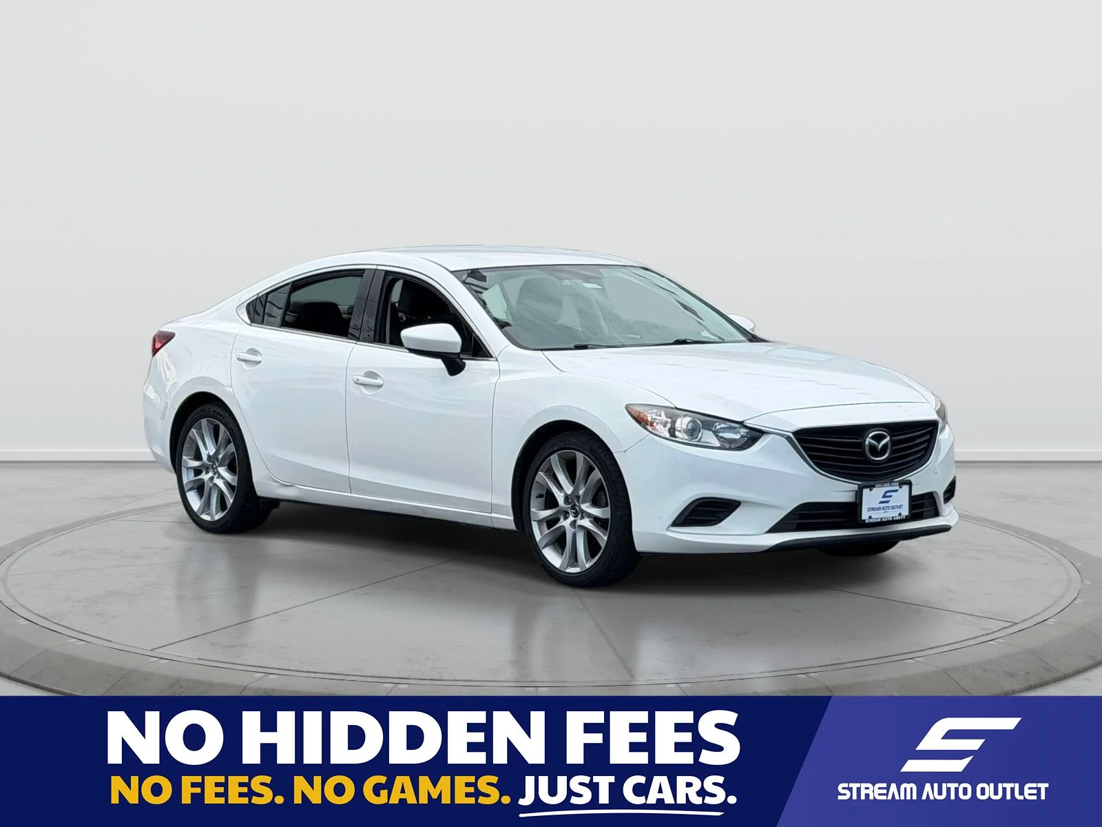 Used 2016 White Mazda i Touring image 1