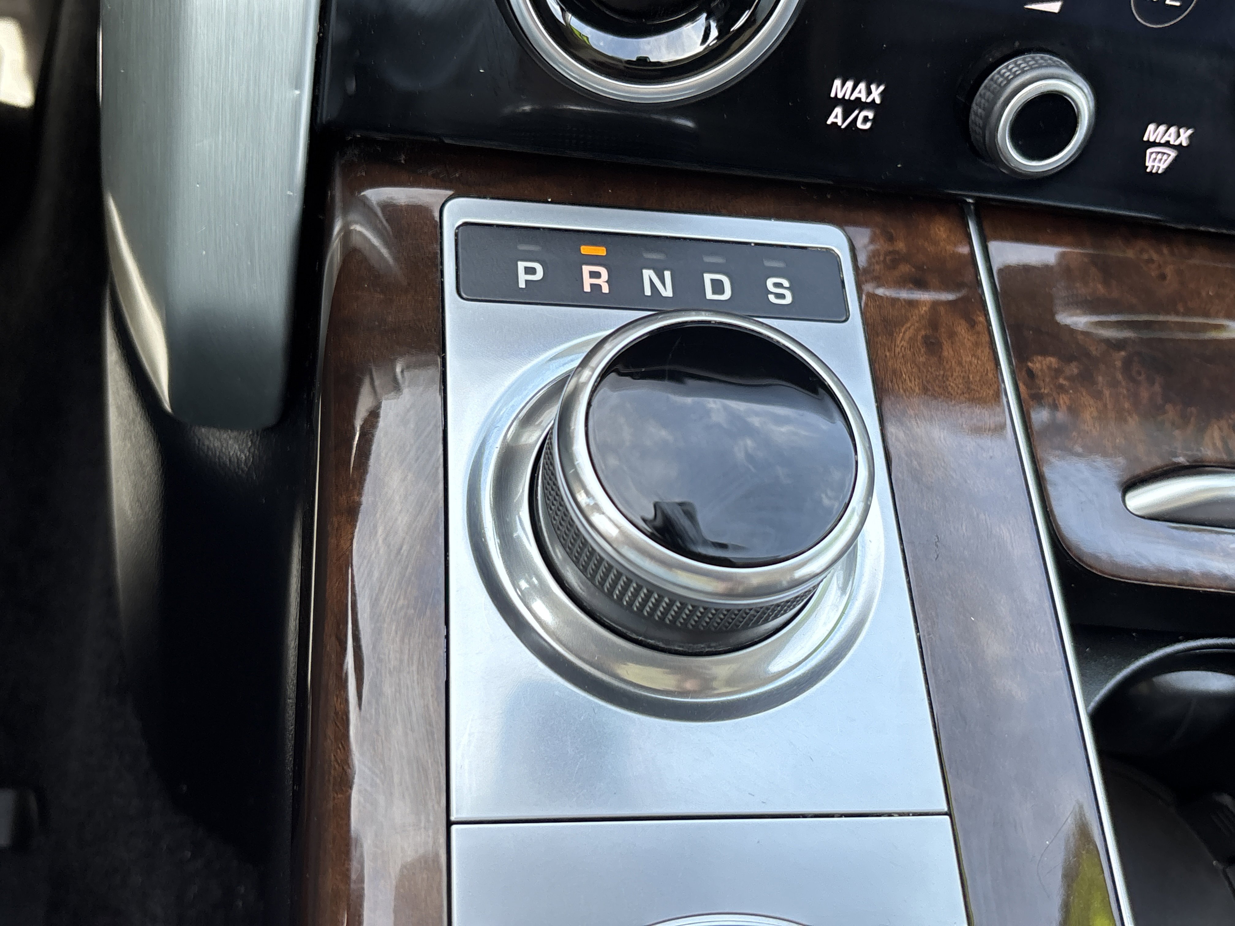 Used 2021 White Land Rover P525 Westminster image 43
