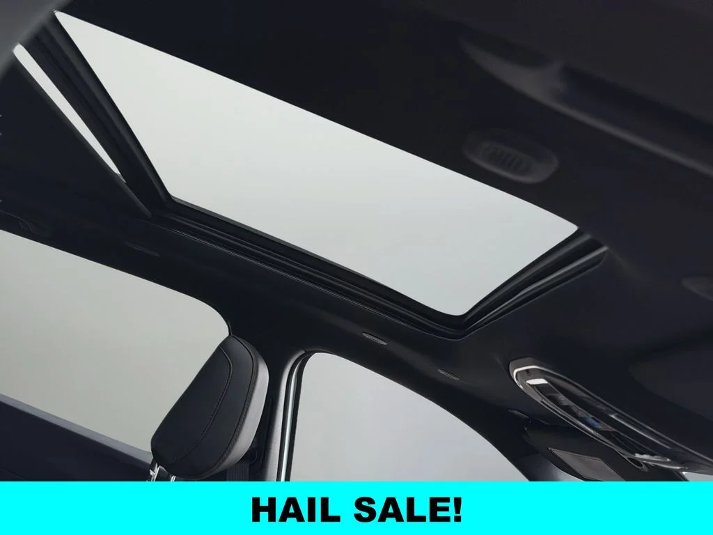 New 2026 Bright White Clear-Coat Exterior Paint Jeep Limited image 16