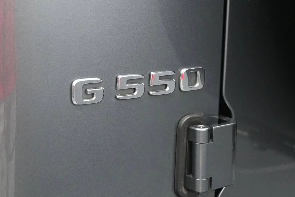 Used 2021 Gray Mercedes-Benz G 550 image 38