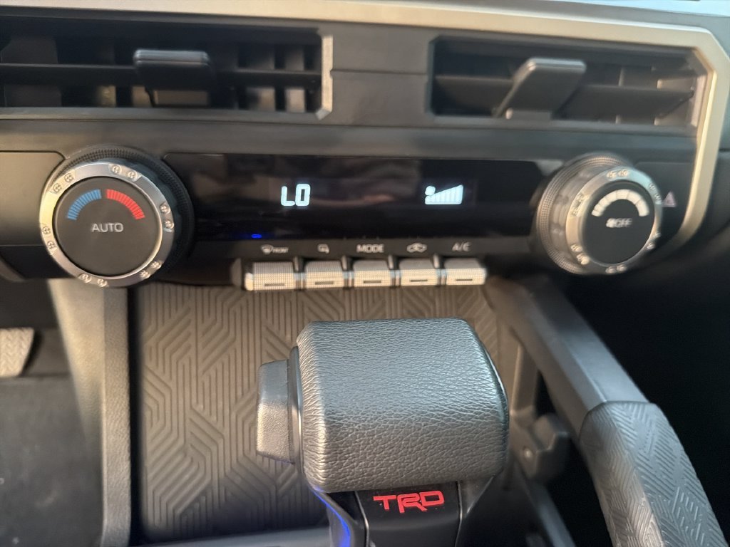 2024 Toyota Tacoma TRD Off Road - Photo 22