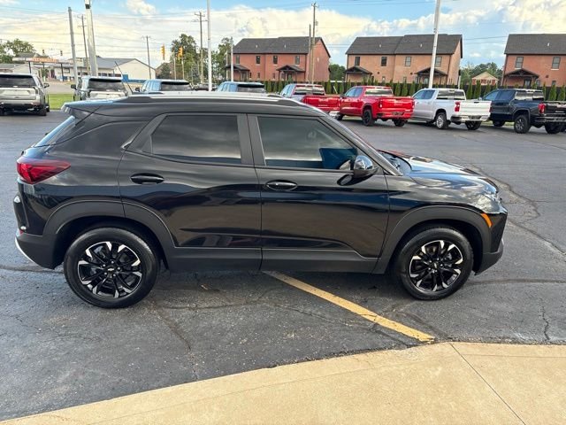Used 2023 Black Chevrolet LT image 9