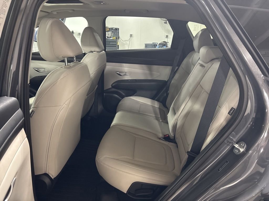 Certified Used 2025 Gray Hyundai SEL Convenience image 27