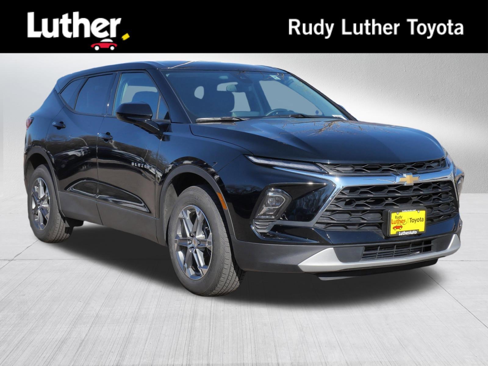 2025 Chevrolet Blazer 2.0T 2LT AWD's photo