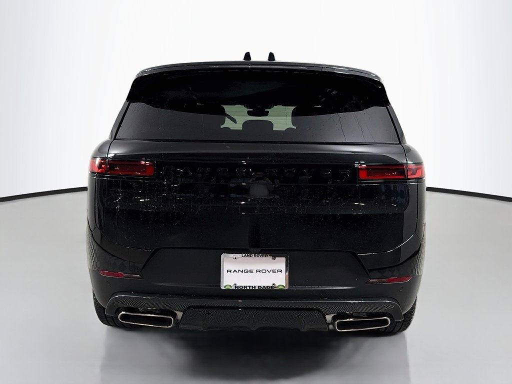 New 2027 Santorini Black Land Rover  SE P360 image 6