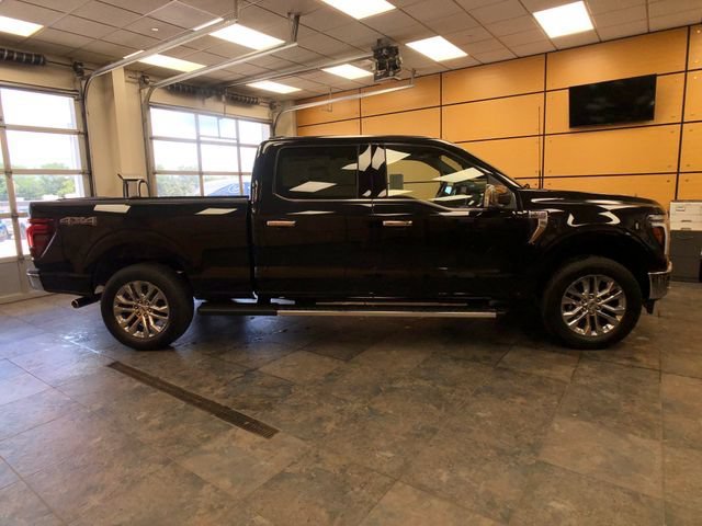 New 2026 Agate Black Metallic Ford Lariat® image 8