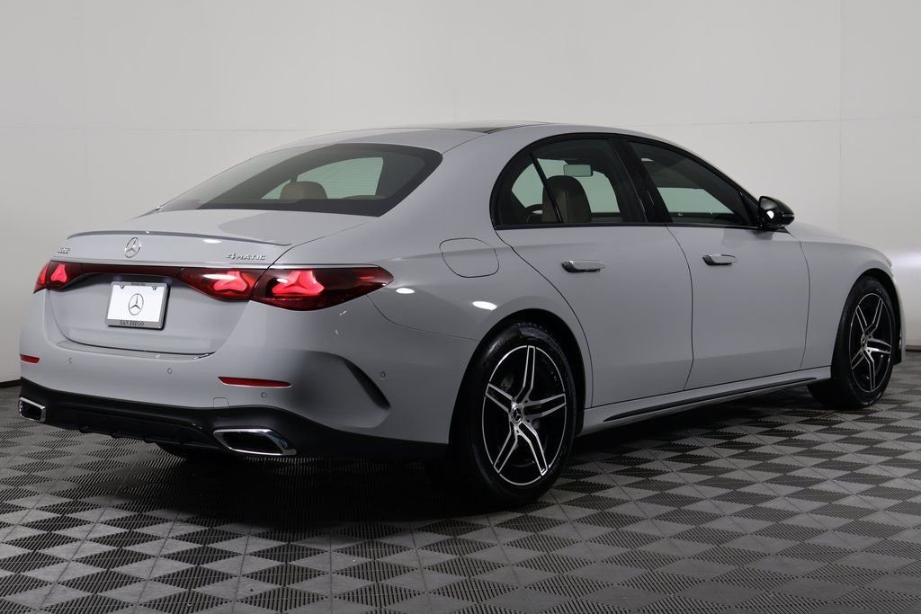 New 2026 MANUFAKTUR Alpine Grey Mercedes-Benz E 350 image 2