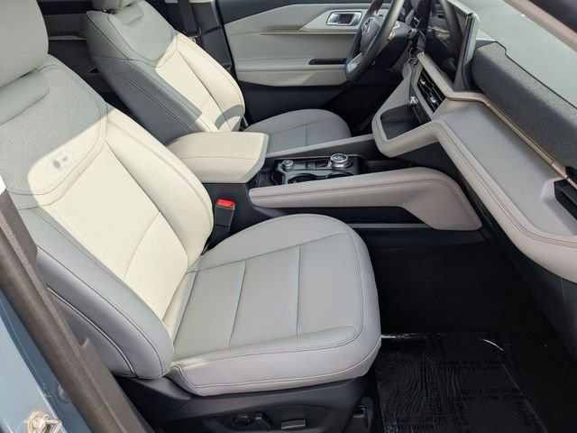 2026 Ford Explorer Active - Photo 23