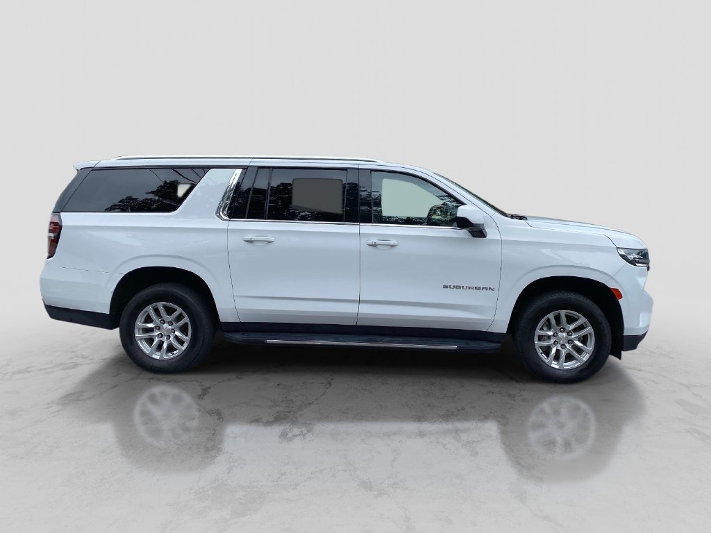 Used 2024 White Chevrolet LT image 9