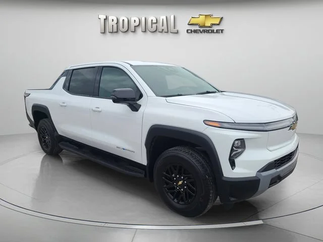 New 2026 Summit White Chevrolet LT - Extended Range image 7