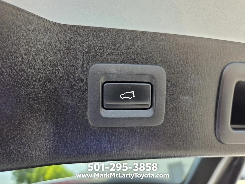Used 2020 Sonic Silver Metallic MAZDA GRAND TOURING FWD image 18
