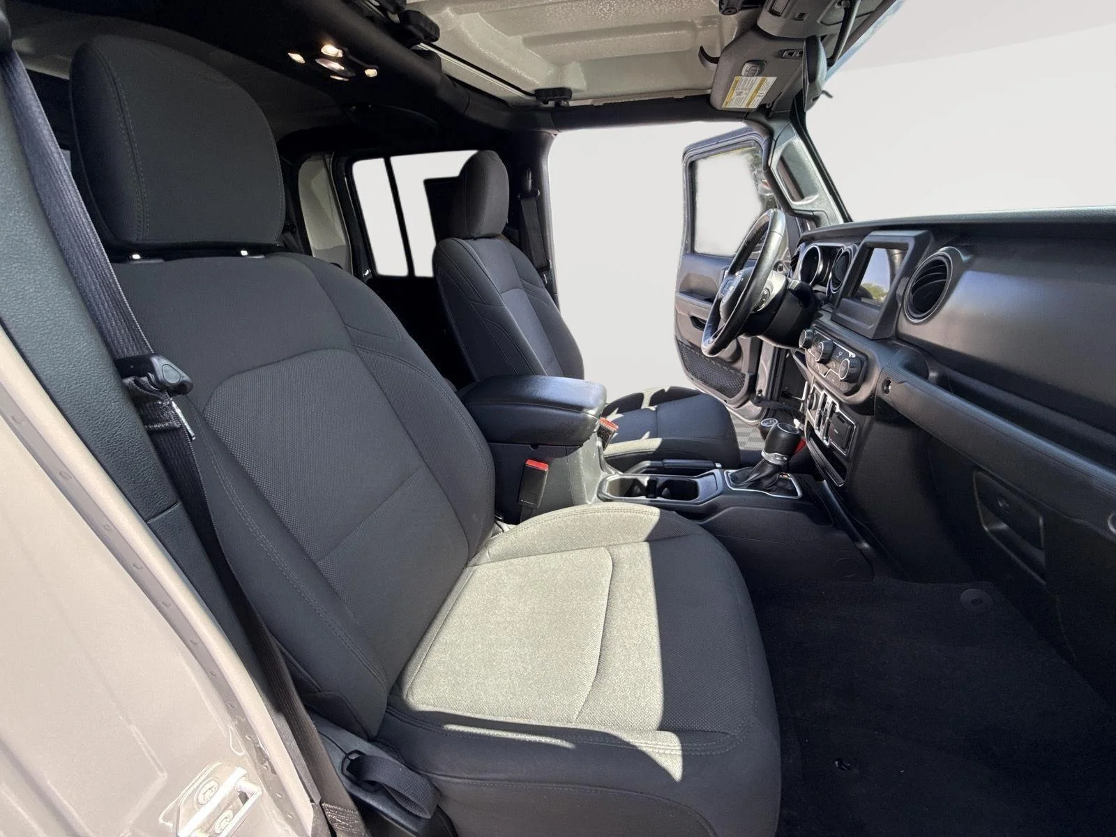 Used 2023 Sting-Gray Clearcoat Jeep Sport S image 30