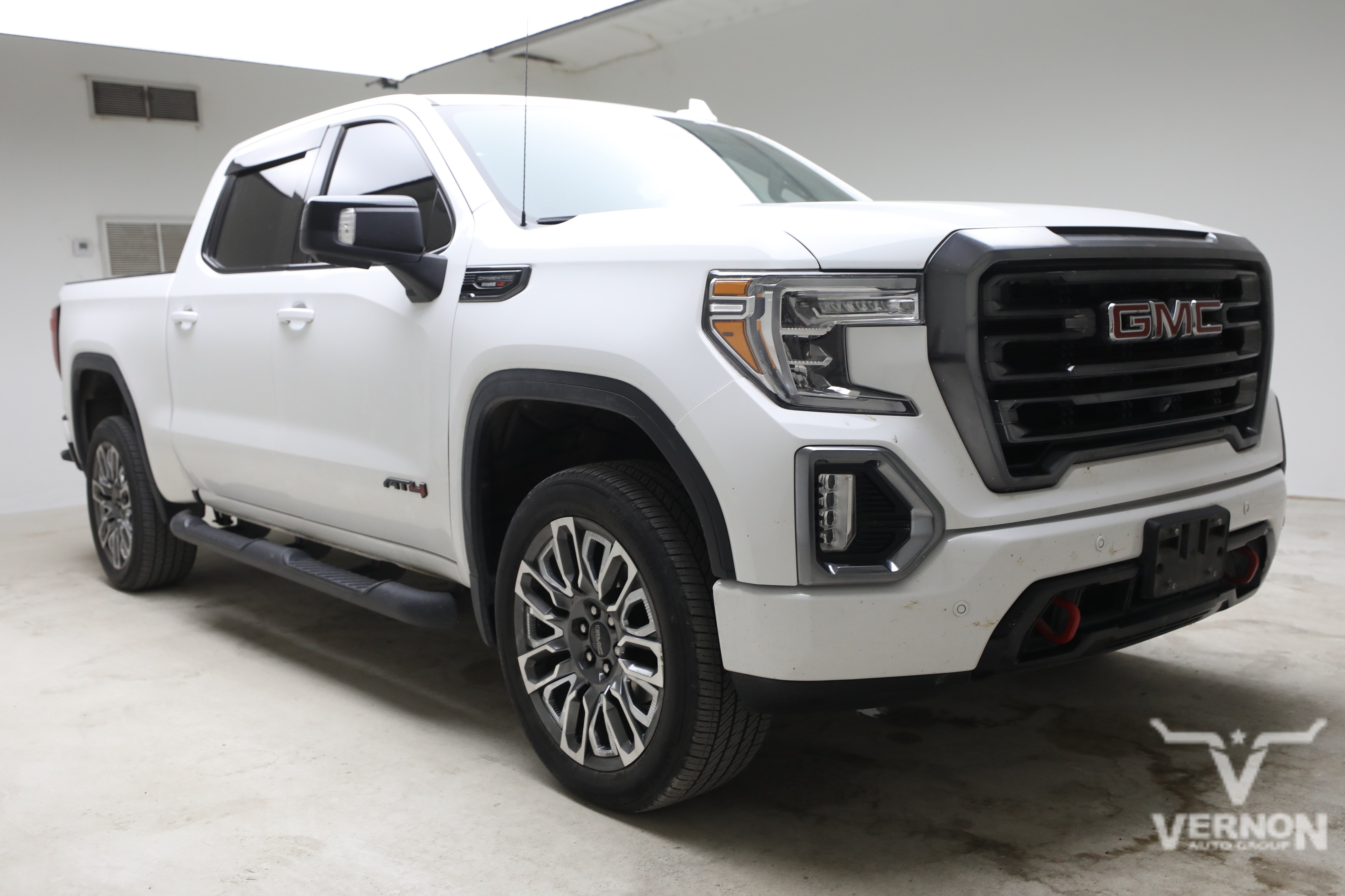 Used 2021 Summit White GMC Y image 6