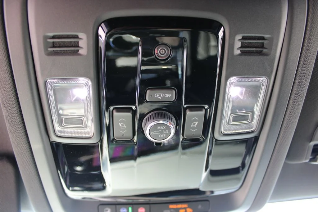 Used 2026 Black Chevrolet LT image 21