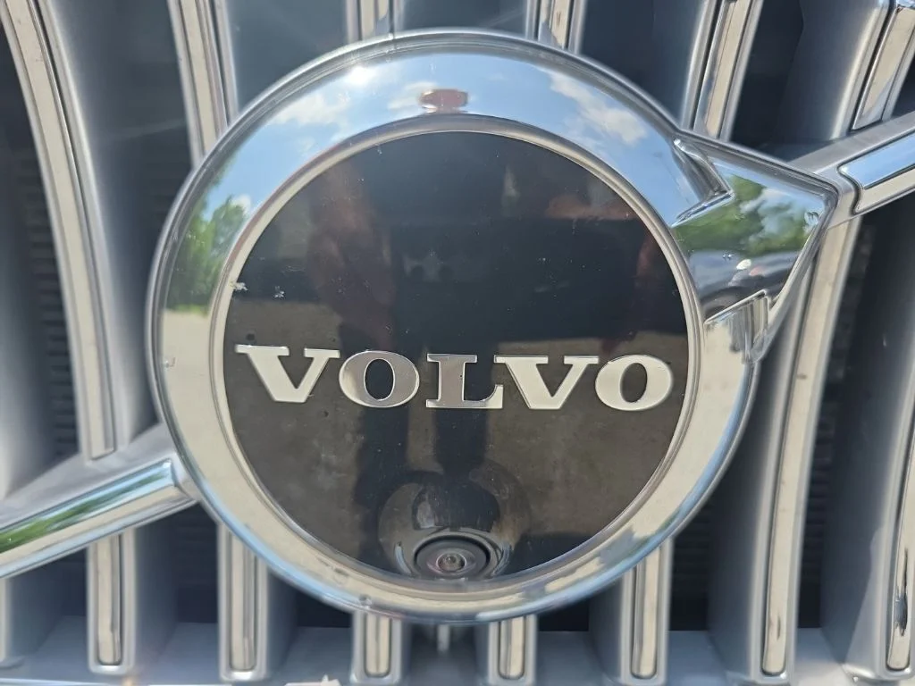 Used 2023 Black Volvo Ultimate image 28