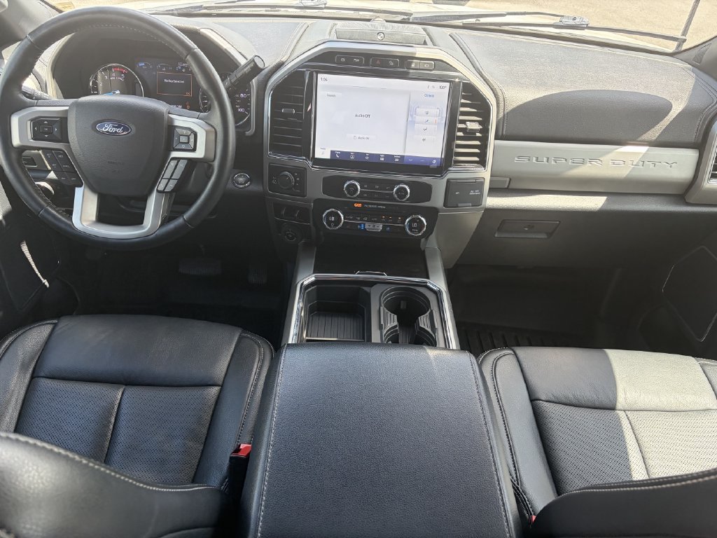 Used 2022 White Ford Lariat image 14