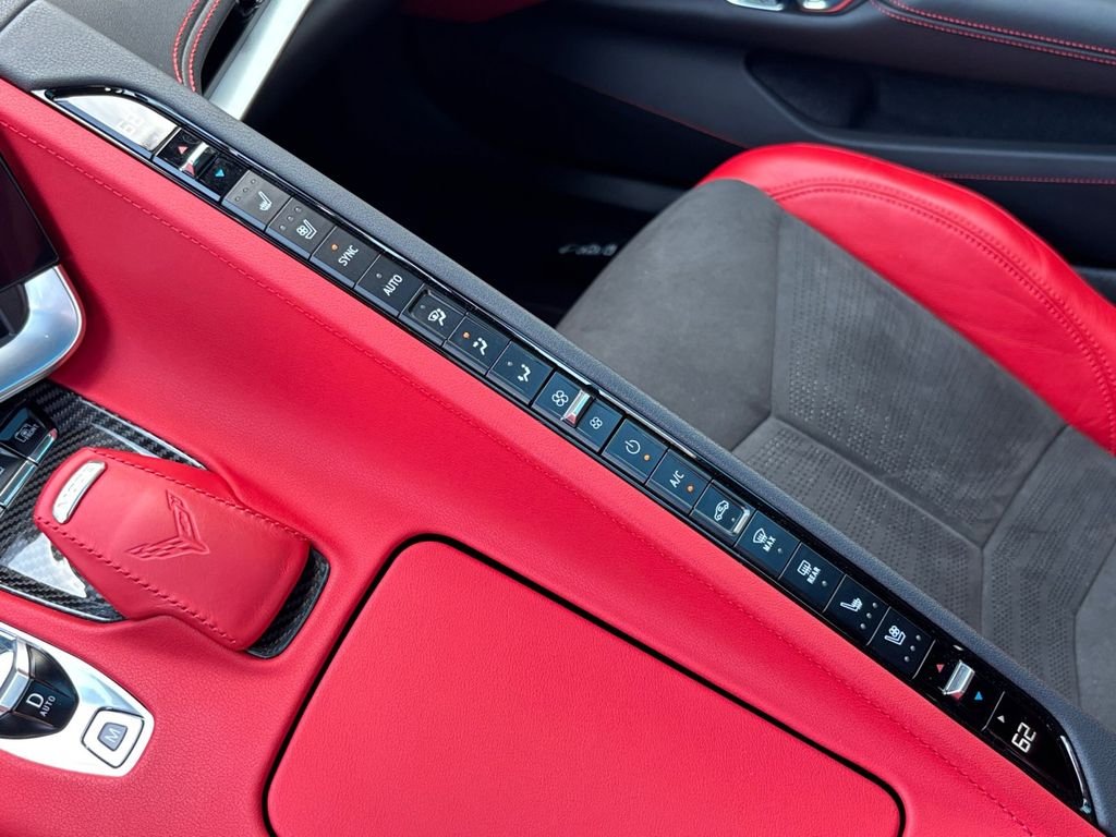 Used 2023 White Chevrolet Stingray image 23
