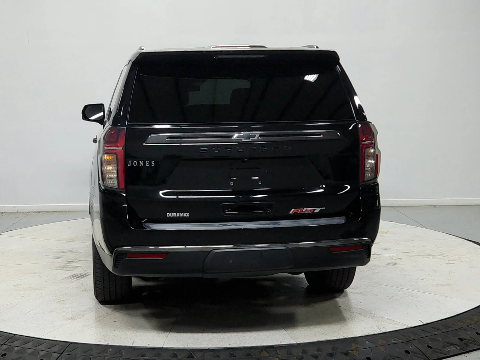 Used 2022 Black Chevrolet RST image 7