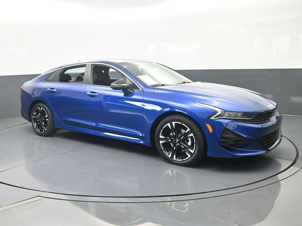 Used 2024 Sapphire Blue Kia GT-Line image 8