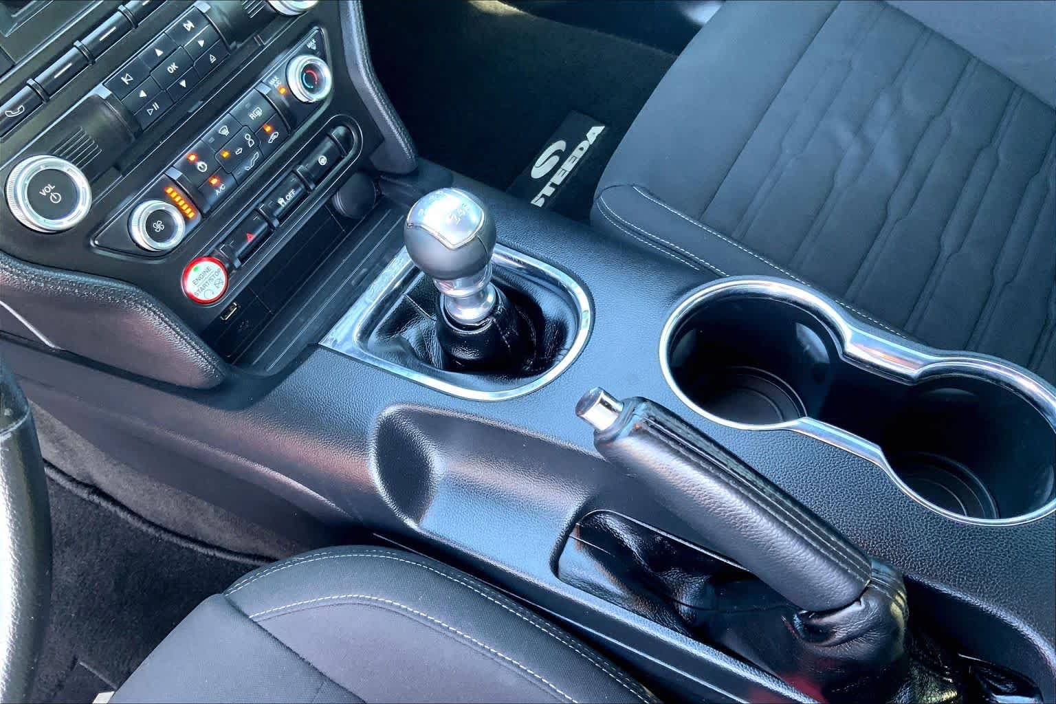 Used 2015 Race Red Ford GT image 12