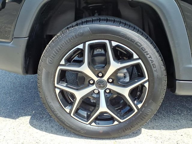 Used 2025 Black Jeep Limited image 6