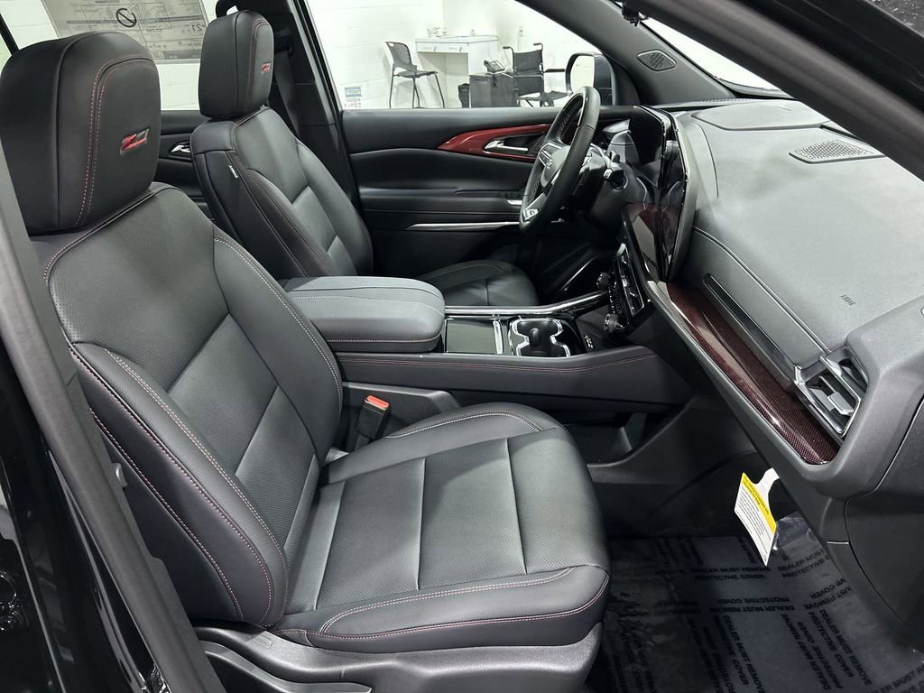 New 2026 Mosaic Black Metallic Chevrolet Z71 image 27
