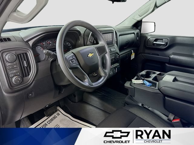 2026 Chevrolet Silverado 1500 Custom - Photo 9