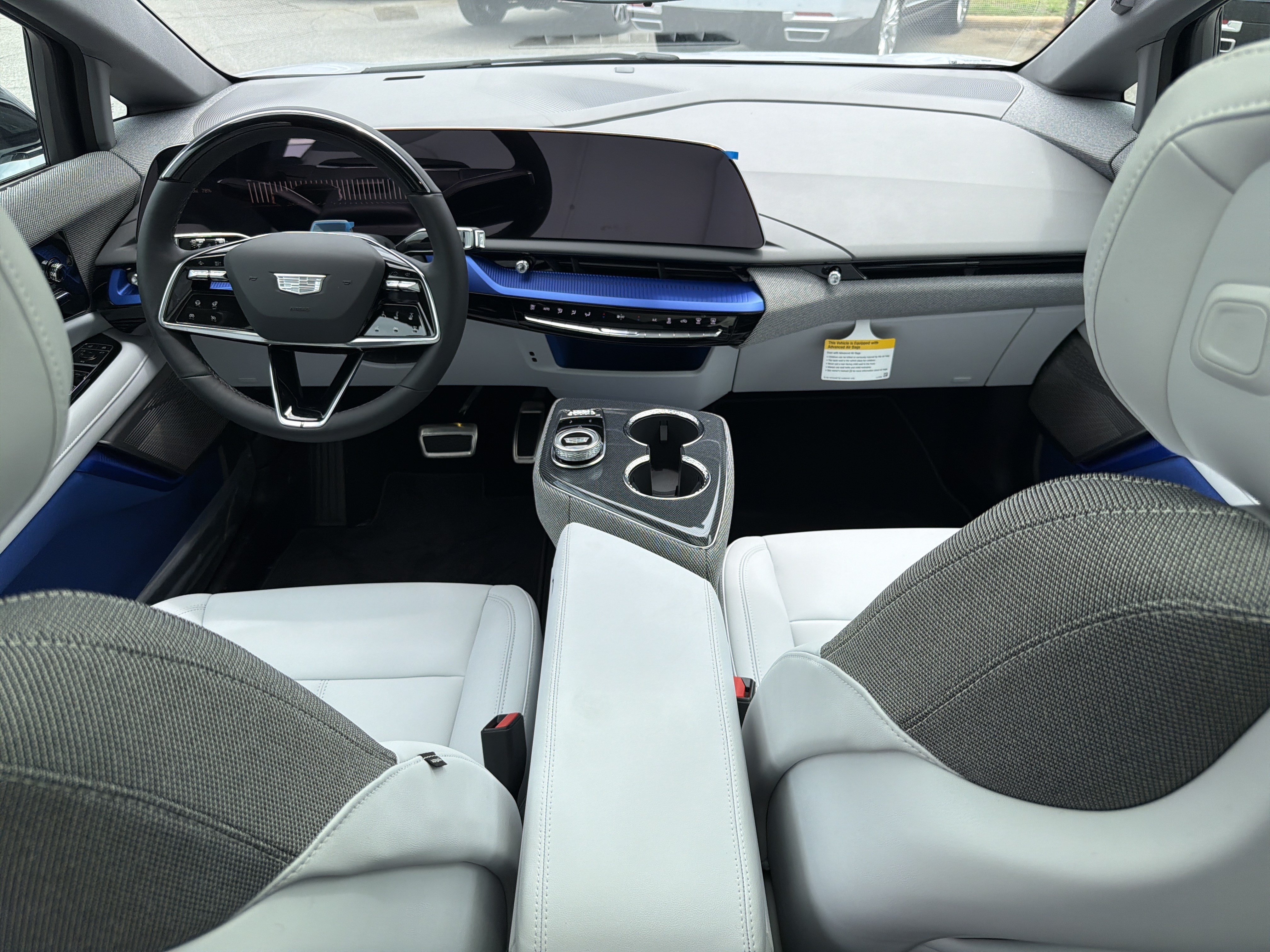 2026 Cadillac OPTIQ Luxury - Photo 21