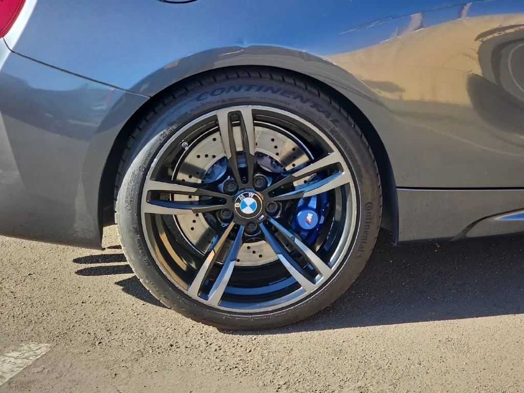 Used 2018 Gray BMW Base image 37