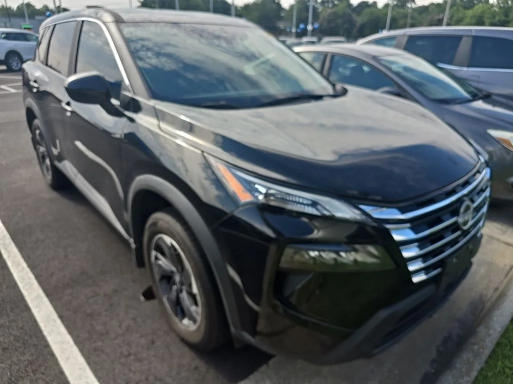 Used 2025 Black Nissan SV image 8