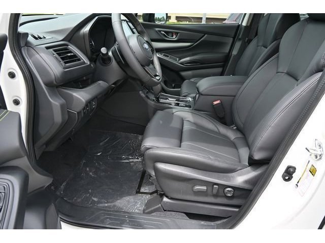 New 2026 White Subaru Onyx Edition Touring 7-Passenger image 54