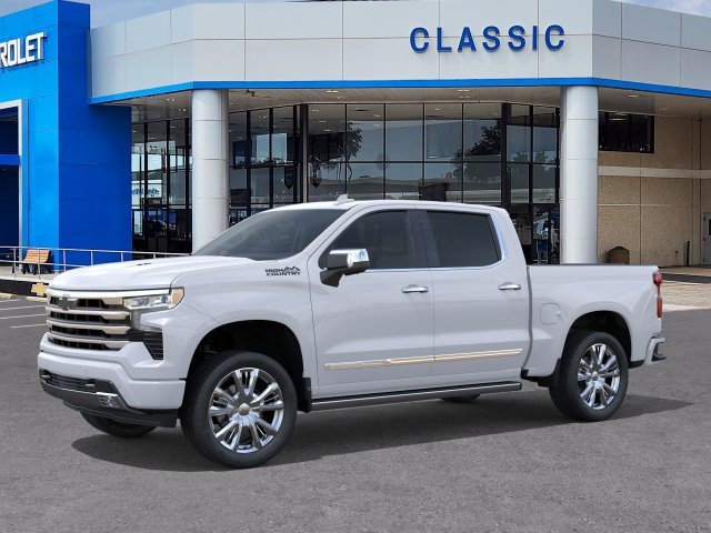New 2026 Polar White Tricoat Chevrolet High Country image 2