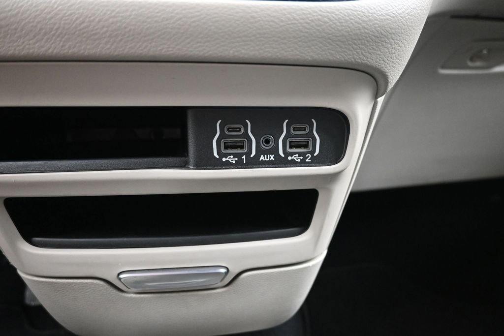 Used 2023 Gray Chrysler Touring L image 27