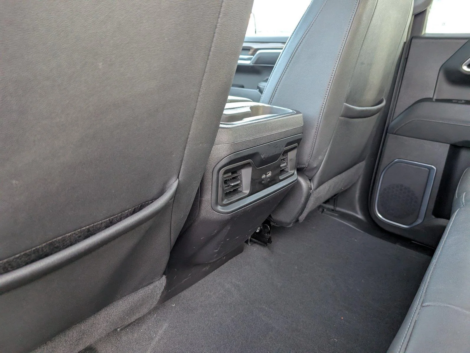 Used 2024 Slate Gray Metallic Chevrolet LT Trail Boss image 33