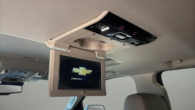 Used 2018 Beige Chevrolet Premier image 42