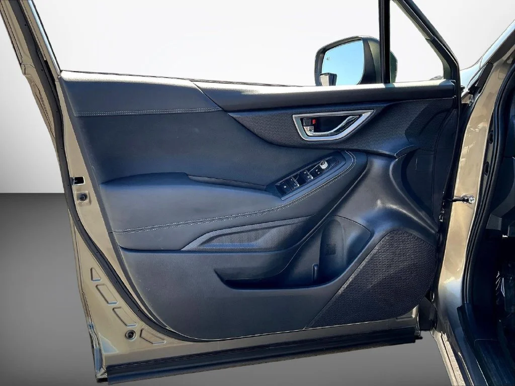 Used 2019 Brown Subaru Premium image 21