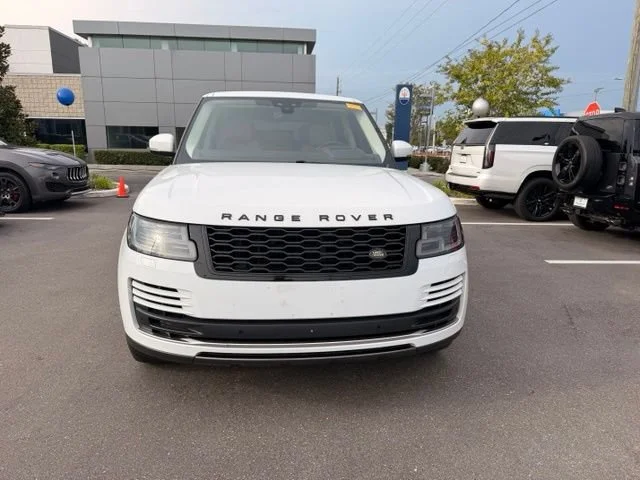 Used 2018 White Land Rover HSE image 15
