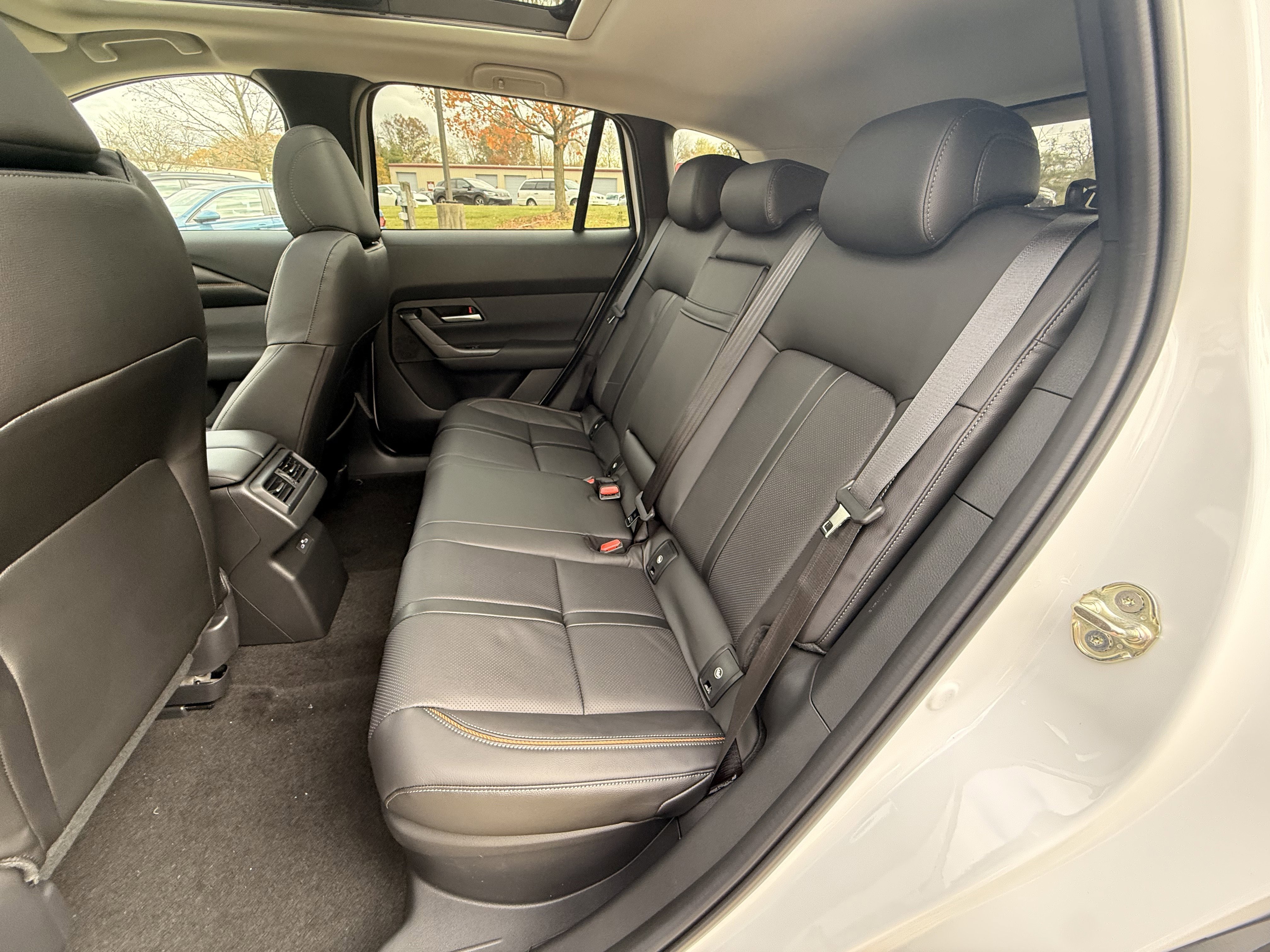 New 2026 Wind Chill Pearl Mazda Premium AWD image 25