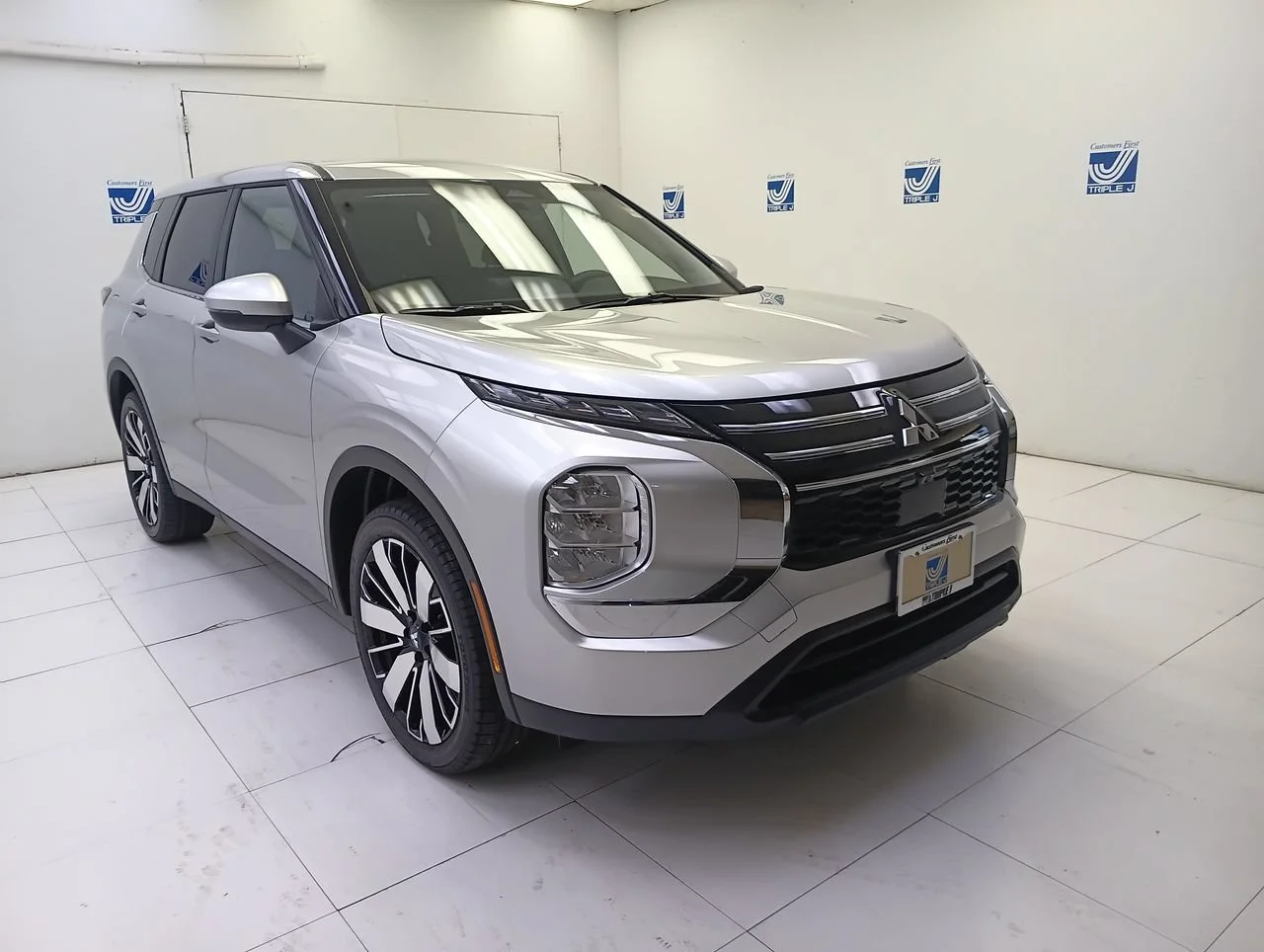 2026 Mitsubishi Outlander