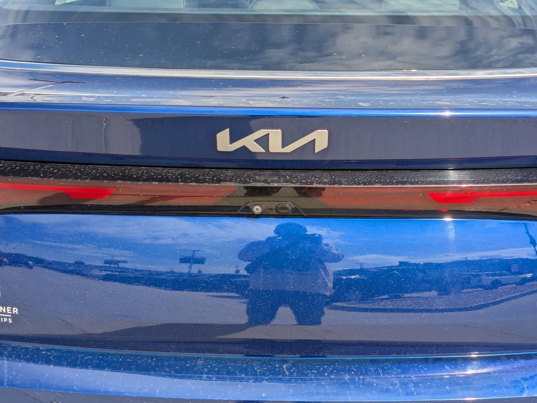 Used 2025 Yacht Blue Kia GT-Line image 13