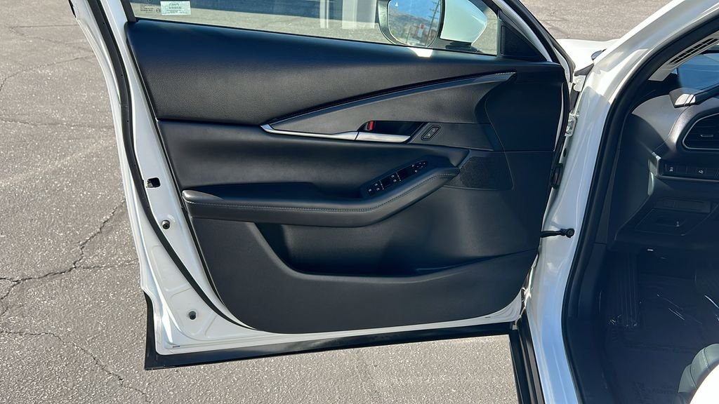 Certified Used 2023 White Mazda 2.5 S Select Package image 13