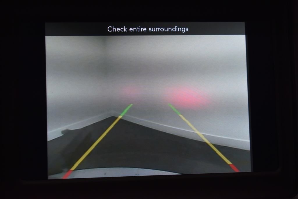 Used 2021 Red Dodge SXT image 33