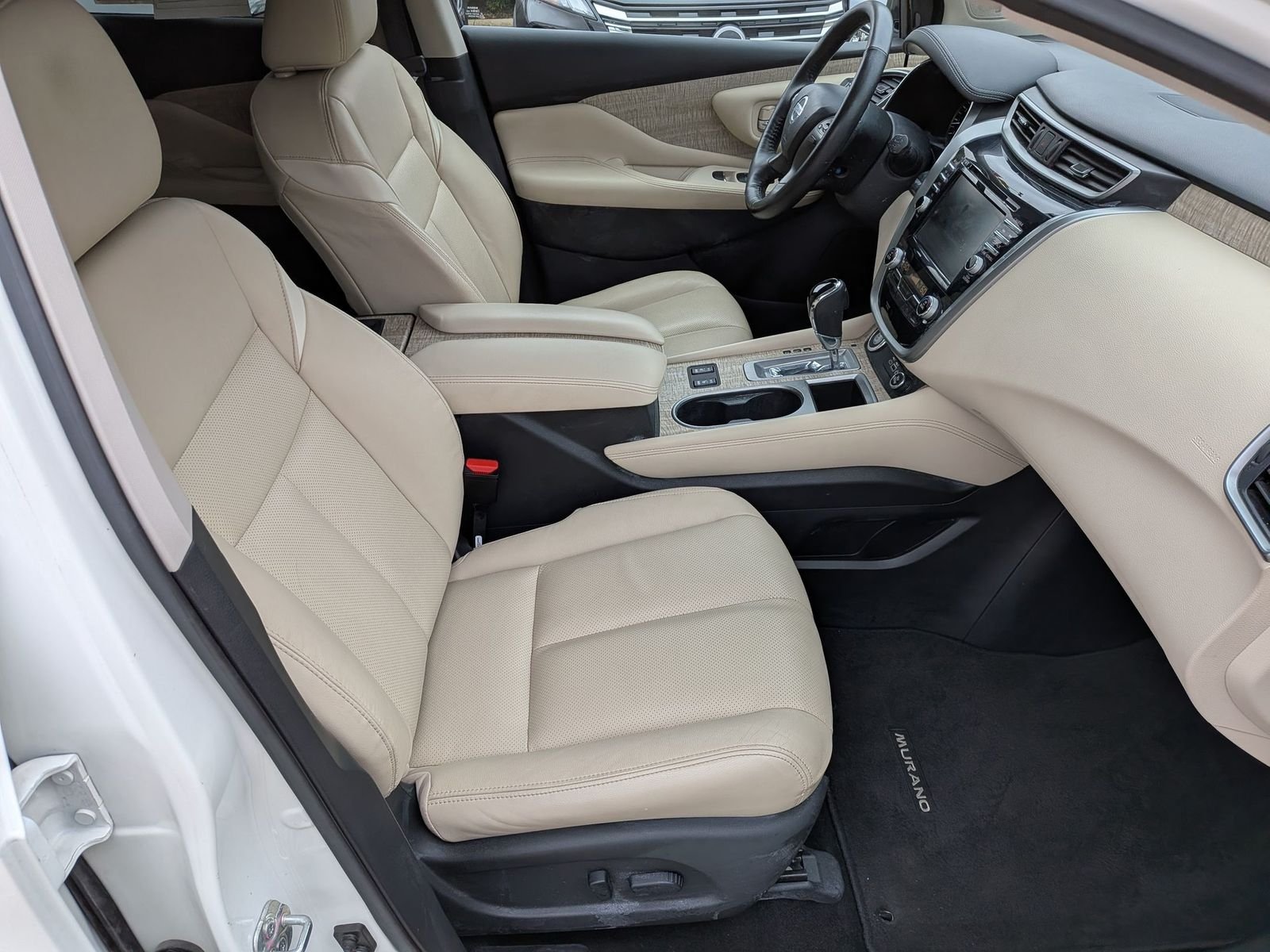 Certified Used 2020 Pearl White Nissan SL image 32