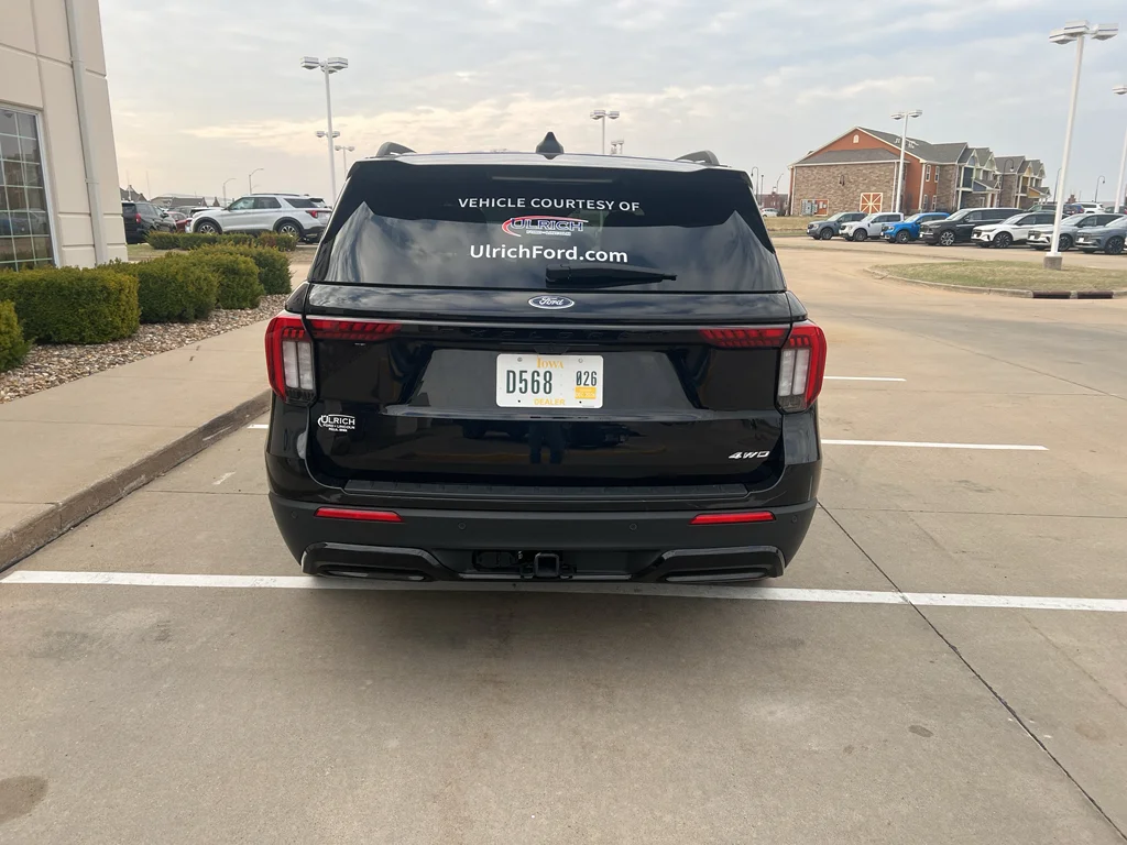 2025 Ford Explorer ST-LINE - Photo 7