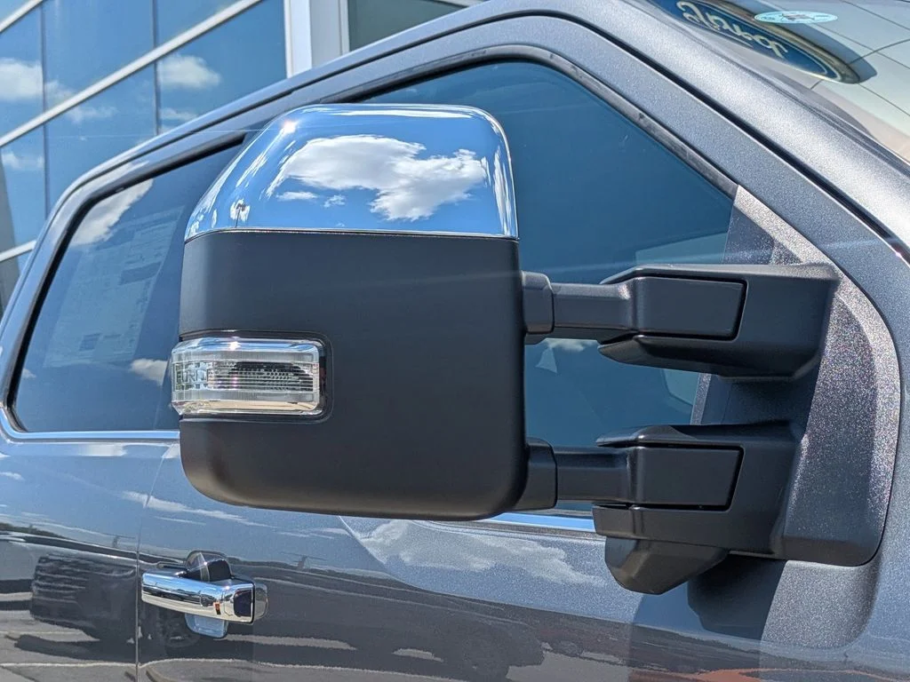 New 2026 Carbonized Gray Metallic Ford Lariat image 11