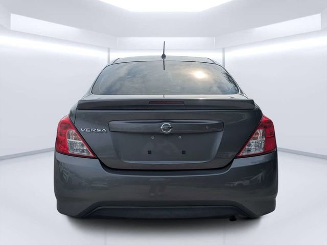 Used 2017 Gray Nissan 1.6 S Plus image 4