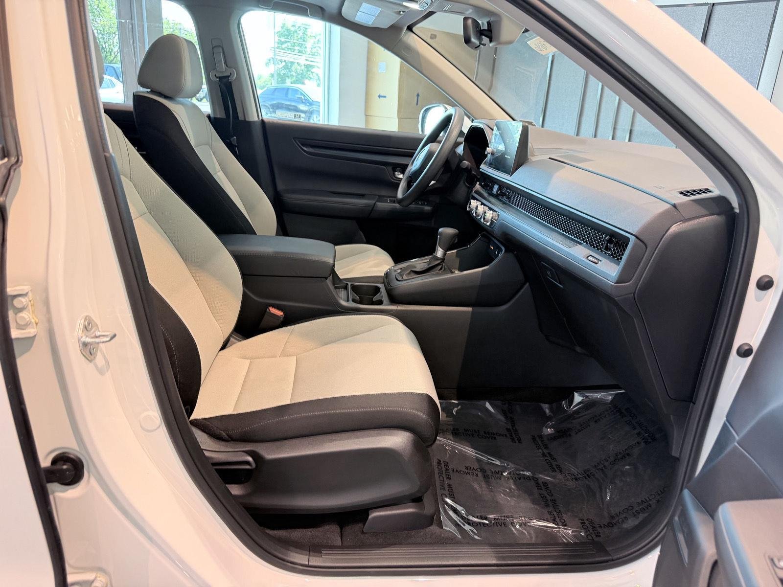 Used 2026  Honda EX image 28