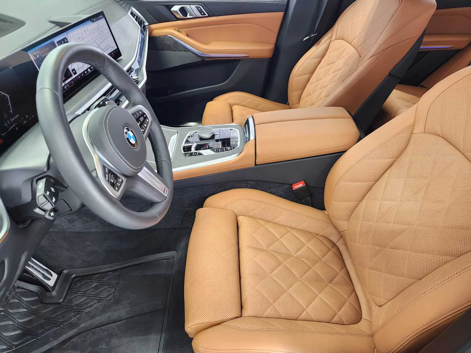 Certified Used 2026 Tanzanite Blue II Metallic BMW xDrive40i image 12